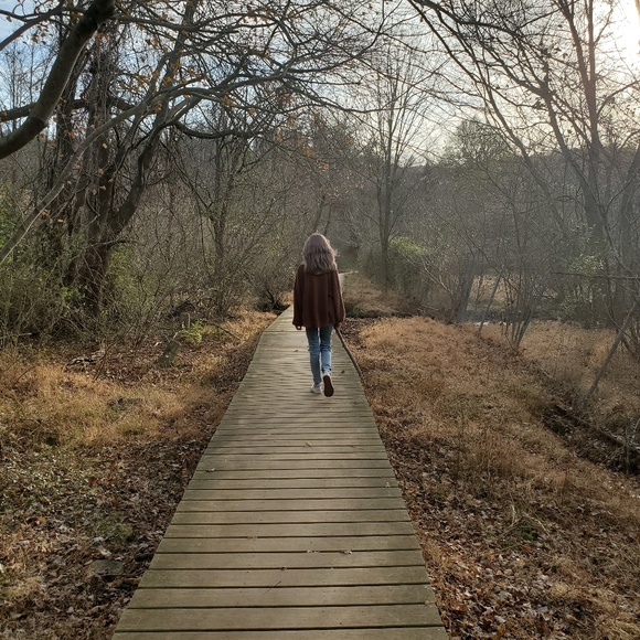 Meet your Posher, Krista - Picture 1 of 1